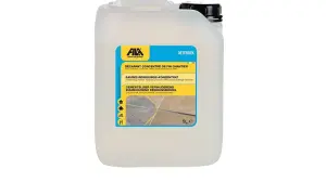 Detergente concentrato per pulire klinker e altre superfici resistenti agli acidi. Ideale per rimuovere residui di cemento.